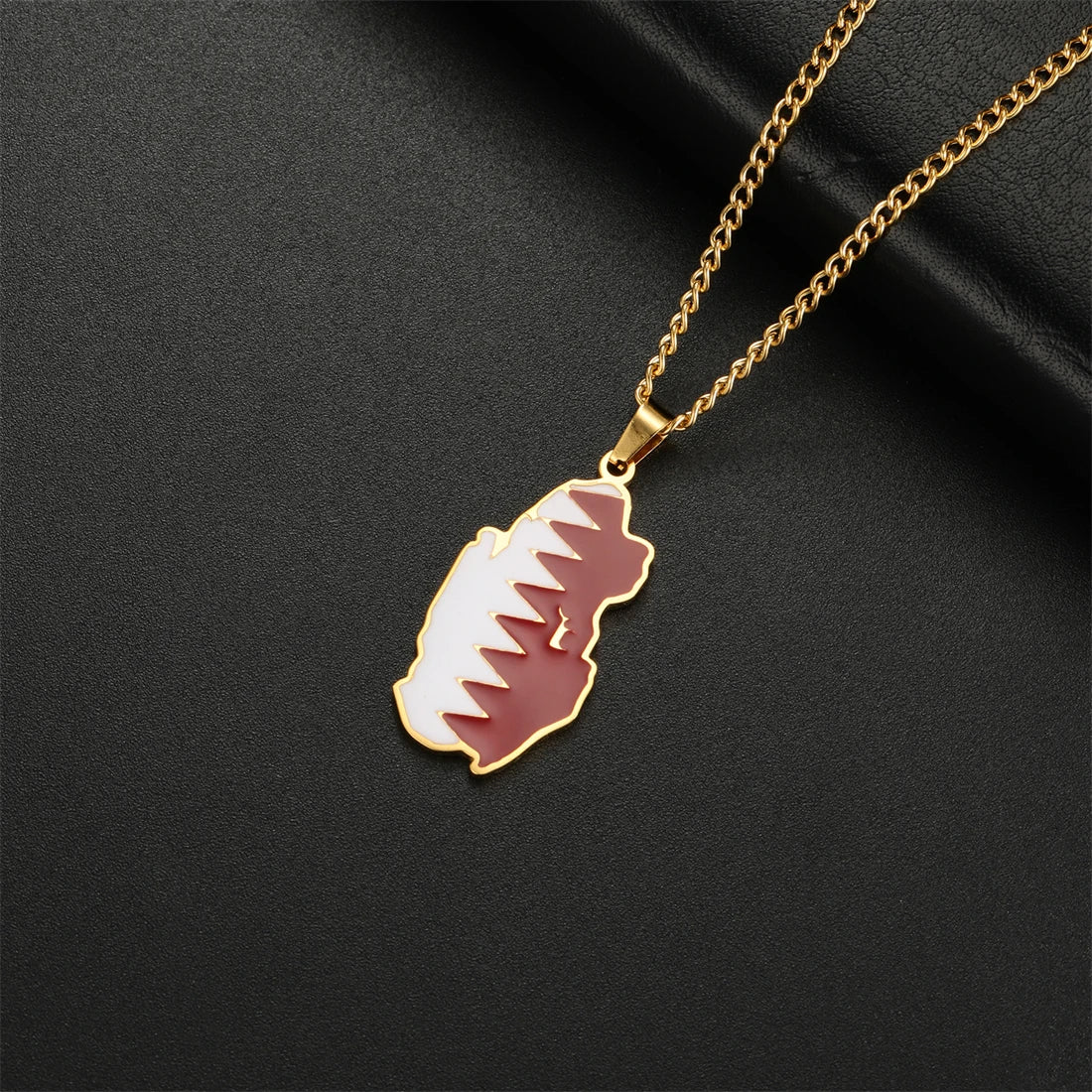 Qatar Flag Necklace – Arwino